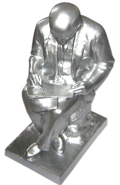 leninwithbook-1-1000x1000-